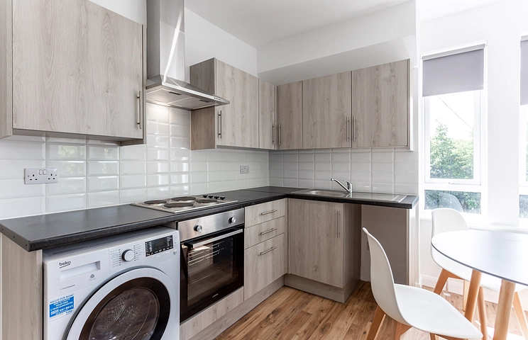 2 bedroom apartment to rent - Kings Parade, Askew Road, London, W12 - Property View 1