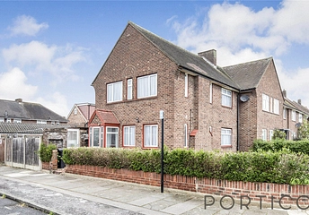 3 bedroom house to rent - Oaks Lane, Ilford, IG2 - Property View 1