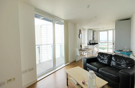 1 bedroom apartment to rent - Ward Road, Stratford, London, E15 - Property View 2
