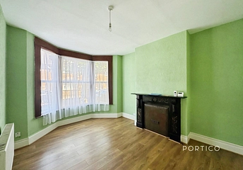 3 bedroom house to rent - Goldsmith Avenue, Manor Park, London, E12 - Property View 1