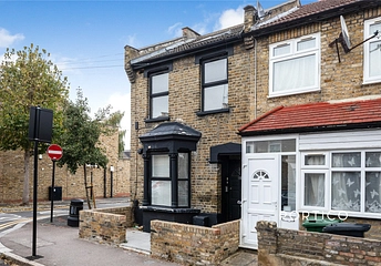 2 bedroom apartment to rent - Odessa Road, London, E7 - Property View 1