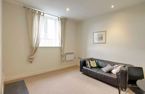 2 bedroom apartment to rent - The Quadrangle House, 84 Romford Road, London, E15