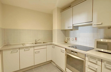 2 bedroom apartment to rent - The Quadrangle House, 84 Romford Road, London, E15