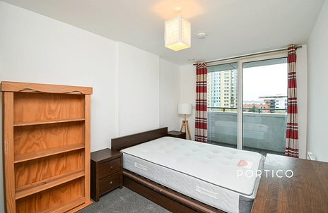 3 bedroom apartment to rent - Ward Road, Stratford, London, E15