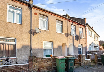 2 bedroom house to rent - Croydon Road, London, E13