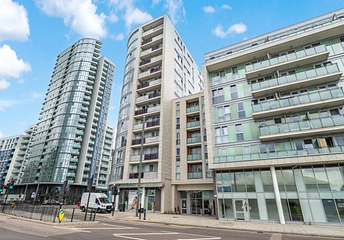 2 bedroom apartment to rent - Rick Roberts Way, London, E15 - Property View 1