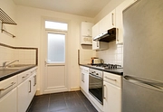 2 bedroom apartment to rent - Winns Terrace, Walthamstow, London, E17 - Property View 3