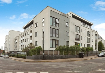 1 bedroom apartment to rent - Hillyfield, London, E17 - Property View 1