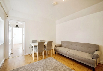 1 bedroom apartment to rent - Cooper Avenue, London, E17