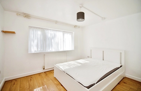 1 bedroom apartment to rent - Cooper Avenue, London, E17