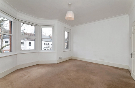 1 bedroom apartment to rent - Carr Road, London, E17