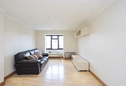 1 bedroom apartment to rent - Teresa Mews, Churchbank, London, E17 - Property View 3
