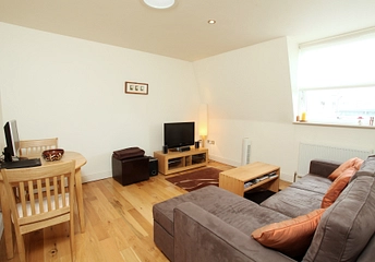 2 bedroom apartment to rent - London, SW18 - Property View 1