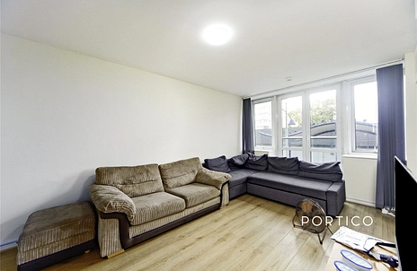 2 bedroom apartment to rent - Wentworth Court, SW18