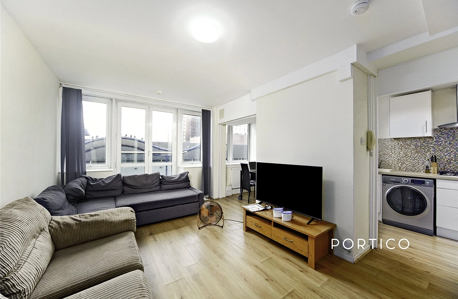 2 bedroom apartment to rent - Wentworth Court, SW18