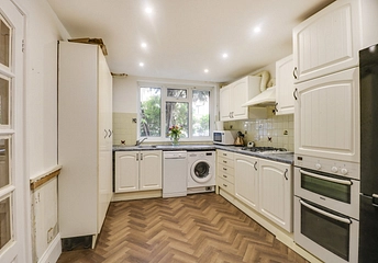 3 bedroom house to rent - Westdean Close, London, SW18 - Property View 1
