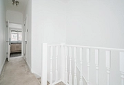 2 bedroom apartment to rent - Station Parade, Cherry Tree Rise, IG9 - Property View 4