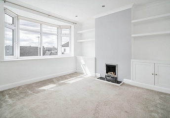 2 bedroom apartment to rent - Station Parade, Cherry Tree Rise, IG9 - Property View 1