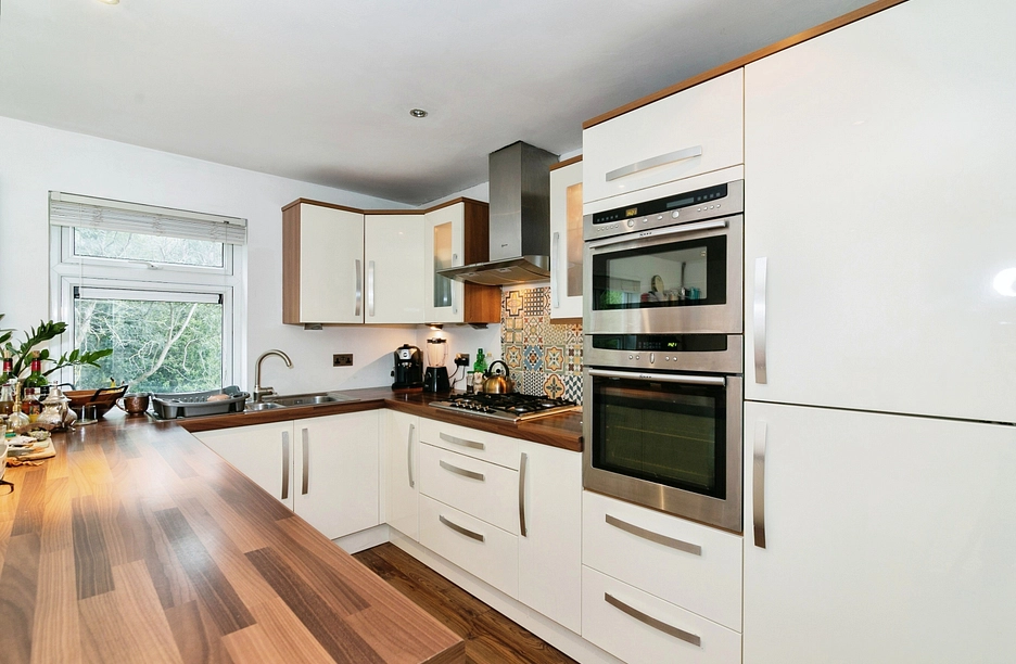 1 bedroom apartment to rent - Linnett Close, London, E4 - Property View 1