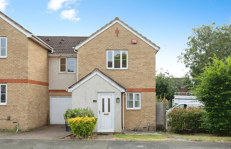 3 bedroom house to rent - Westfield Park Drive, Woodford Green, IG8