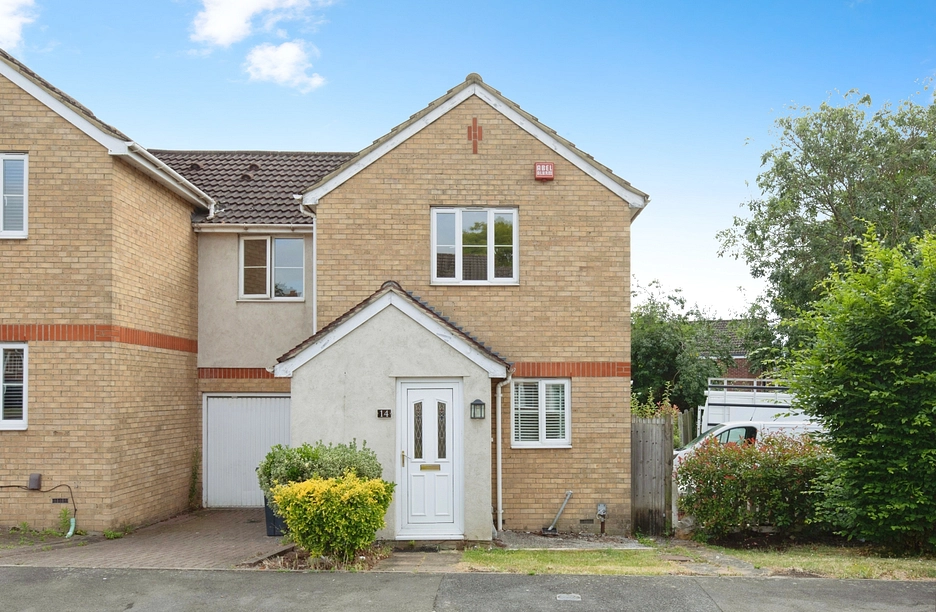 3 bedroom house to rent - Westfield Park Drive, Woodford Green, IG8