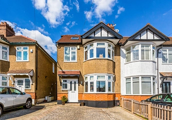 4 bedroom house to rent - Buckhurst Way, Buckhurst Hill, IG9 - Property View 1