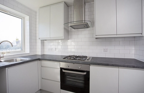 1 bedroom apartment to rent - West Grove, Woodford Green, IG8 - Property View 2