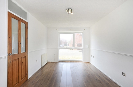 1 bedroom apartment to rent - Trotwood, Chigwell, IG7 - Property View 2