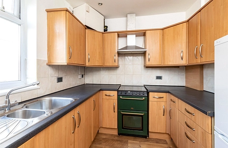 1 bedroom apartment to rent - Walpole Road, London, E18