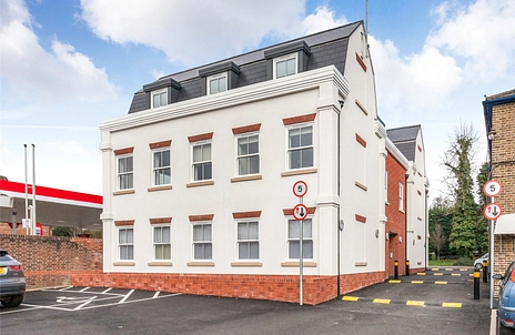 2 bedroom apartment to rent - High Street, Ongar, Essex, CM5