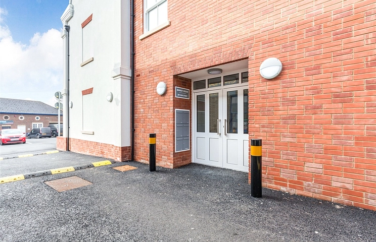 2 bedroom apartment to rent - High Street, Ongar, Essex, CM5