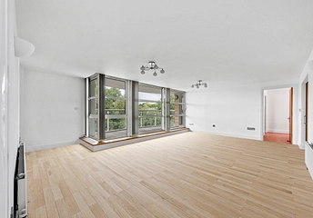 2 bedroom apartment to rent - Claremont Place, 24 Brook Parade, High Road, Chigwell, IG7 - Property View 1