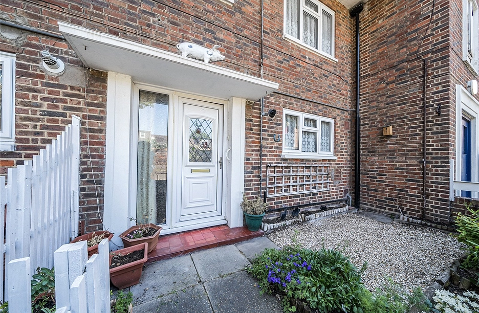 2 bedroom apartment for sale - Matlock Road, London, E10