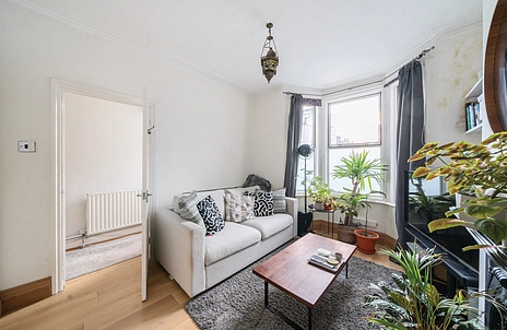 3 bedroom house for sale - Hartington Road, London, E17 - Property View 3