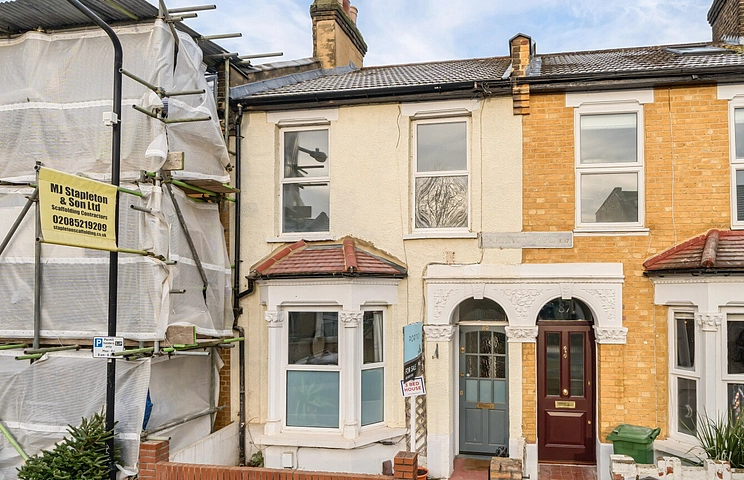 3 bedroom house for sale - Hartington Road, London, E17 - Property View 1