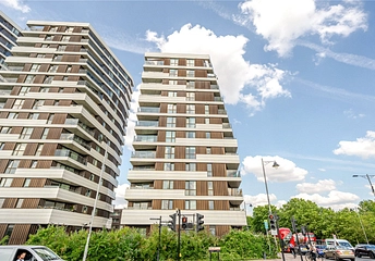 2 bedroom apartment for sale - Beck Square, London, E10