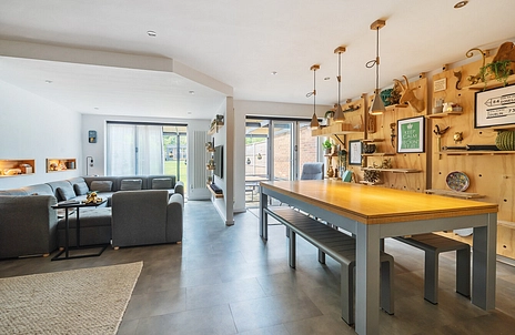 4 bedroom house for sale - Whitehall Lane, Buckhurst Hill, IG9 - Property View 3