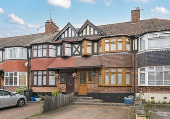 3 bedroom house for sale - Chigwell Road, Woodford Green, IG8